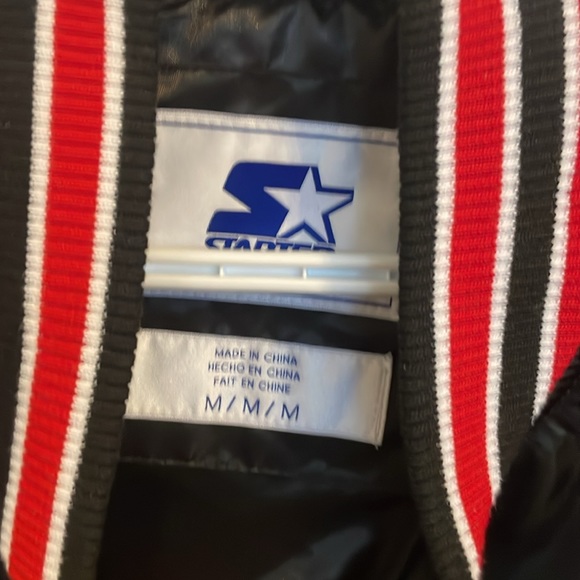 Starter Raptors Jacket Size Medium (never worn) - Picture 5 of 7